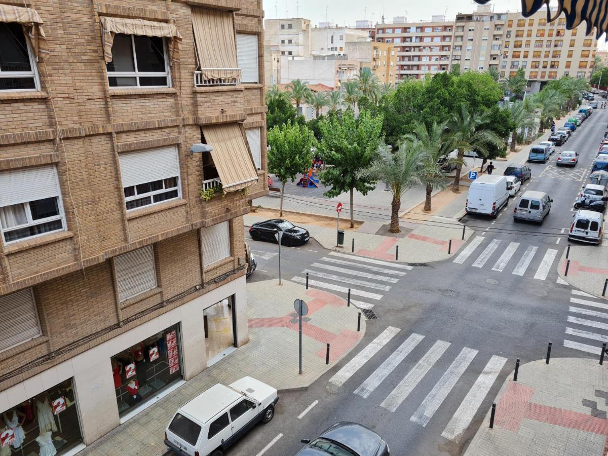 Apartament Enrique Numero 68 Elx Zewnętrze zdjęcie